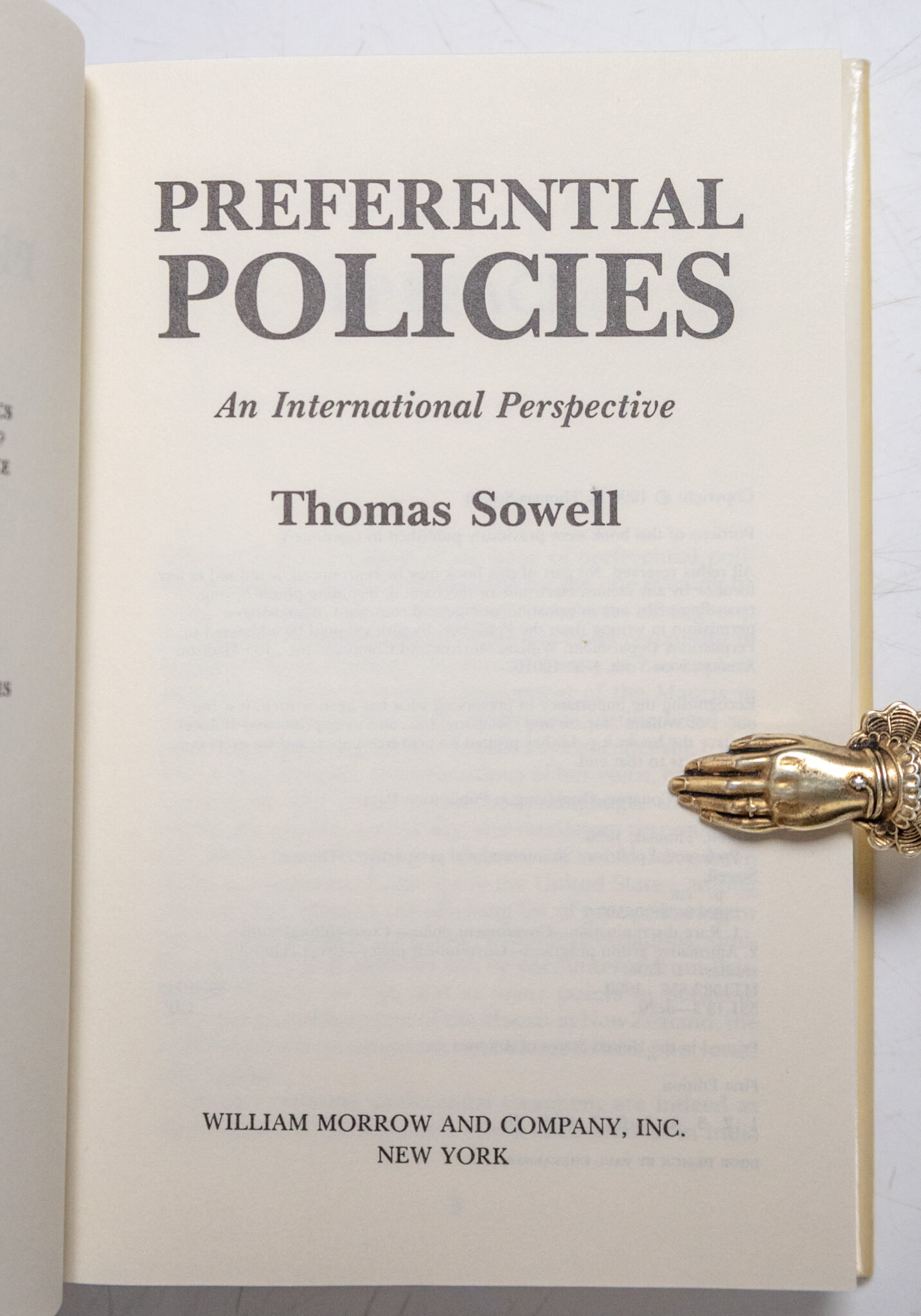 Preferential Policies: An International Perspective.
