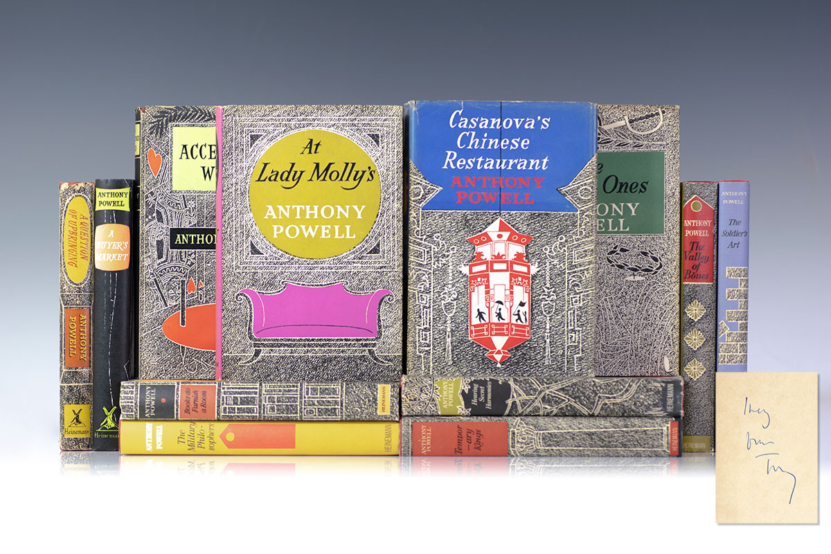 A Dance to the Music of Time: A Question of Upbringing; A Buyer's Market; The Acceptance World; At Lady Molly's; Casanova's Chinese Restaurant; The Kindly Ones; The Valley of Bones; The Soldier's Art; The Military Philosophers; Books do Furnish a Room; Temporary Kings; Hearing Secret Harmonies.