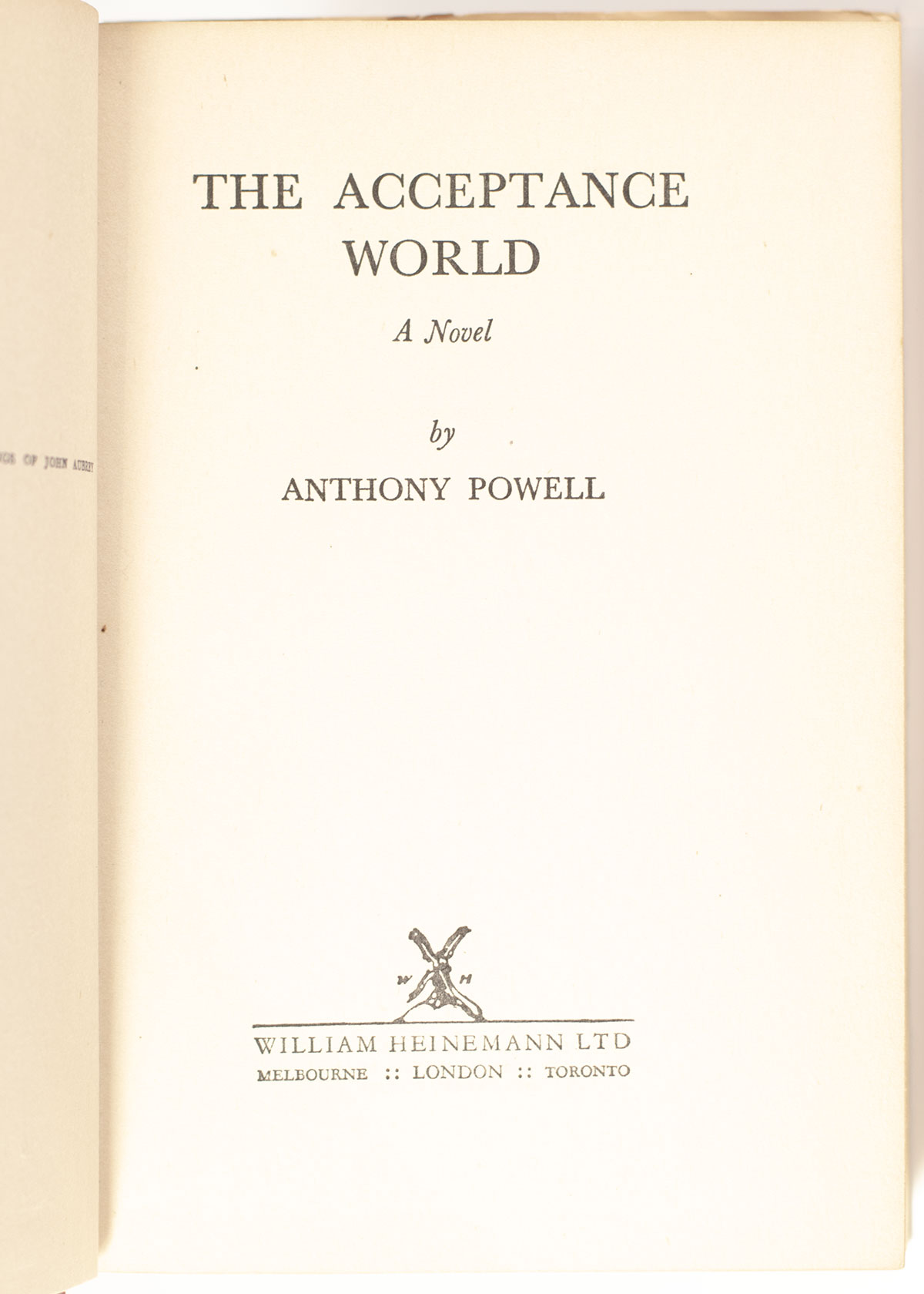 A Dance to the Music of Time: A Question of Upbringing; A Buyer's Market; The Acceptance World; At Lady Molly's; Casanova's Chinese Restaurant; The Kindly Ones; The Valley of Bones; The Soldier's Art; The Military Philosophers; Books do Furnish a Room; Temporary Kings; Hearing Secret Harmonies.