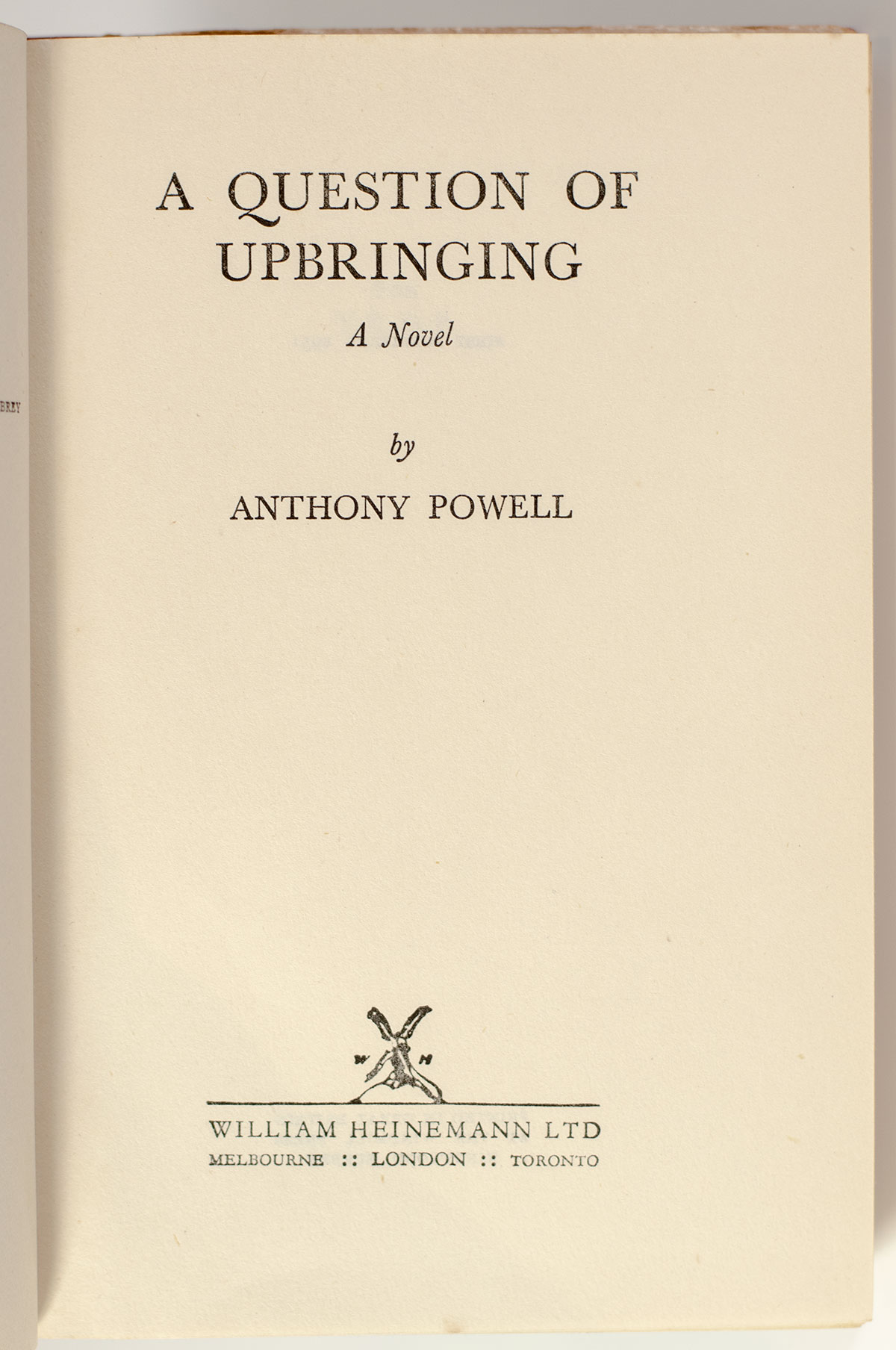 A Dance to the Music of Time: A Question of Upbringing; A Buyer's Market; The Acceptance World; At Lady Molly's; Casanova's Chinese Restaurant; The Kindly Ones; The Valley of Bones; The Soldier's Art; The Military Philosophers; Books do Furnish a Room; Temporary Kings; Hearing Secret Harmonies. - Image 6