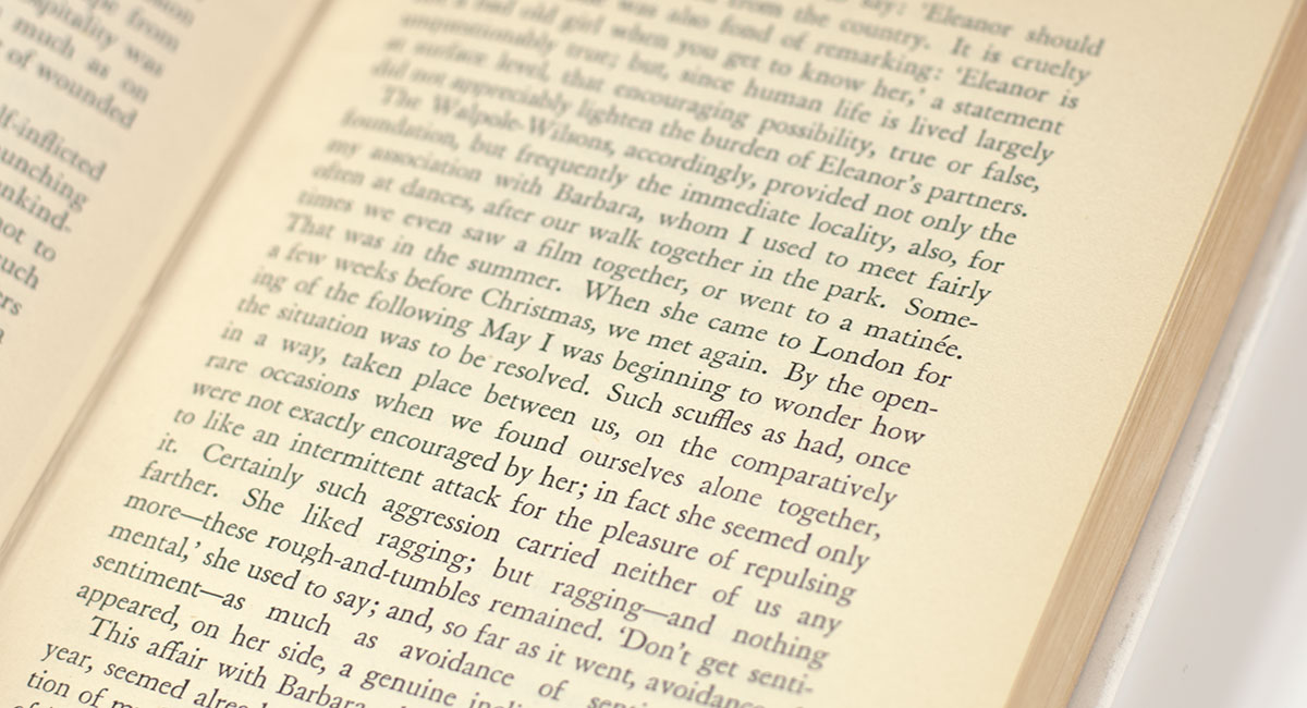 A Dance to the Music of Time: A Question of Upbringing; A Buyer's Market; The Acceptance World; At Lady Molly's; Casanova's Chinese Restaurant; The Kindly Ones; The Valley of Bones; The Soldier's Art; The Military Philosophers; Books do Furnish a Room; Temporary Kings; Hearing Secret Harmonies. - Image 2
