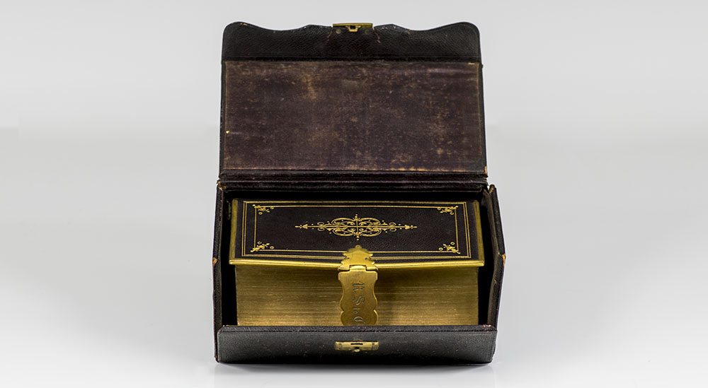 The Book of Common Prayer and Administration of the Sacraments, and Other Rites and Ceremonies of the Church. According to the Use of the United Church of England and Ireland; Together with the Psalter or Psalms of David, Pointed as they are to be sung or said in Churches.