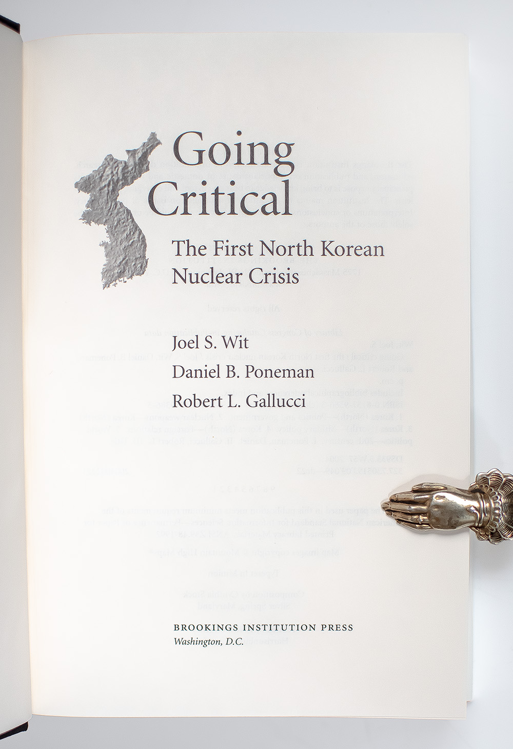 Going Critical: The First North Korean Nuclear Crisis.