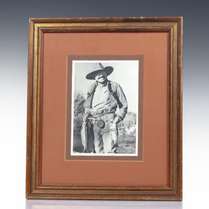 Ernest Hemingway Signed Photograph.