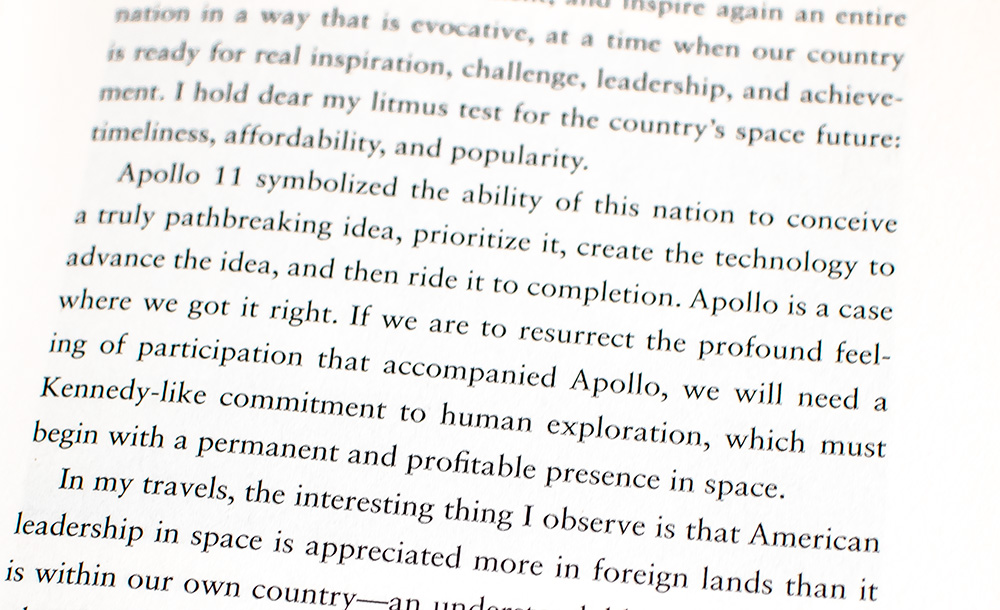 Mission to Mars: My Vision for Space Exploration.