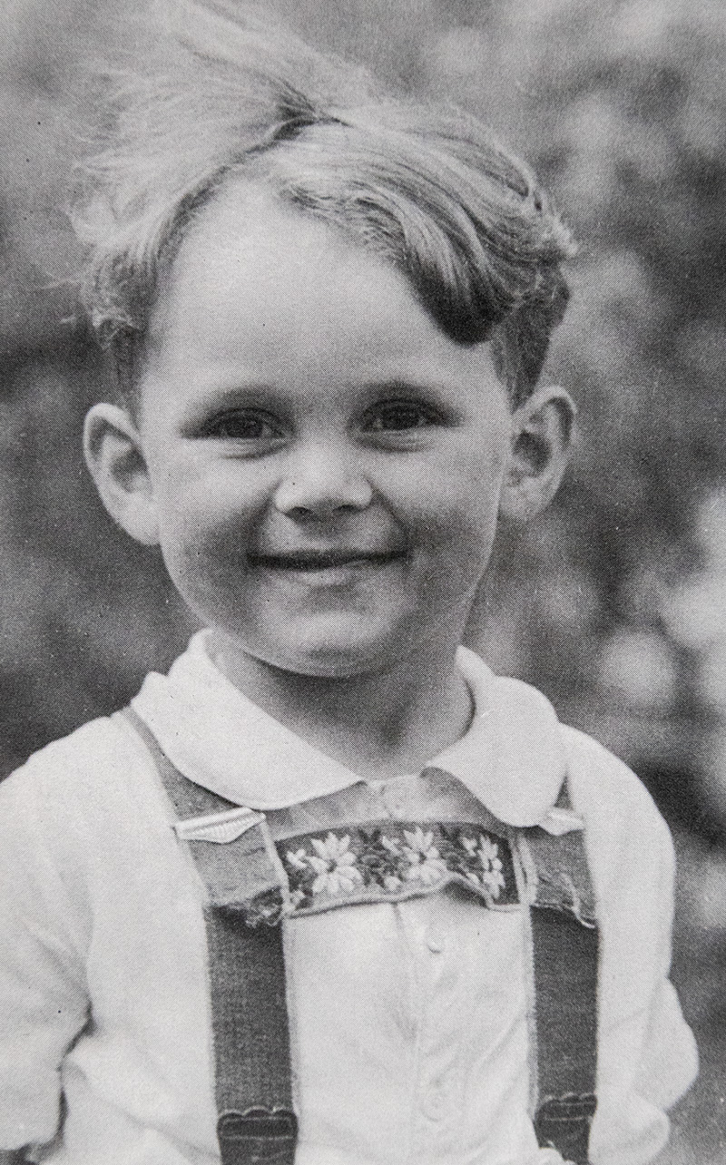 A Lucky Child: A Memoir of Surviving Auschwitz as a Young Boy.