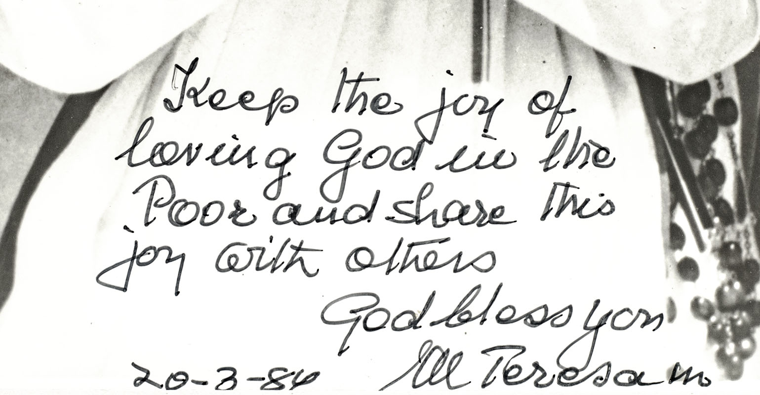 Mother Teresa Signed Photograph